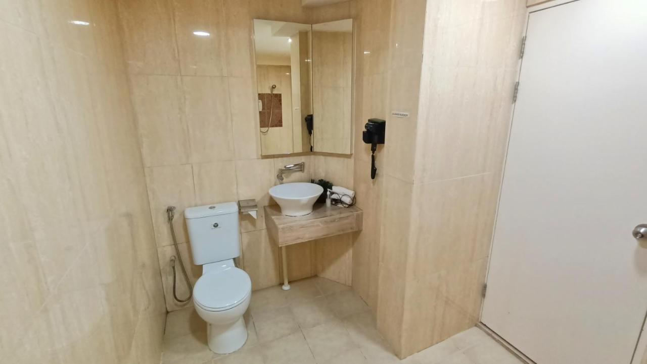 Oyo 90457 Borneo Eco-House Hashtag 12 Boutique Hotel Kota Kinabalu Exterior foto